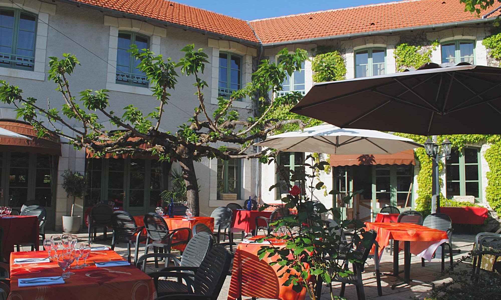 Logis Hostellerie Du Perigord Vert Brantôme Zewnętrze zdjęcie