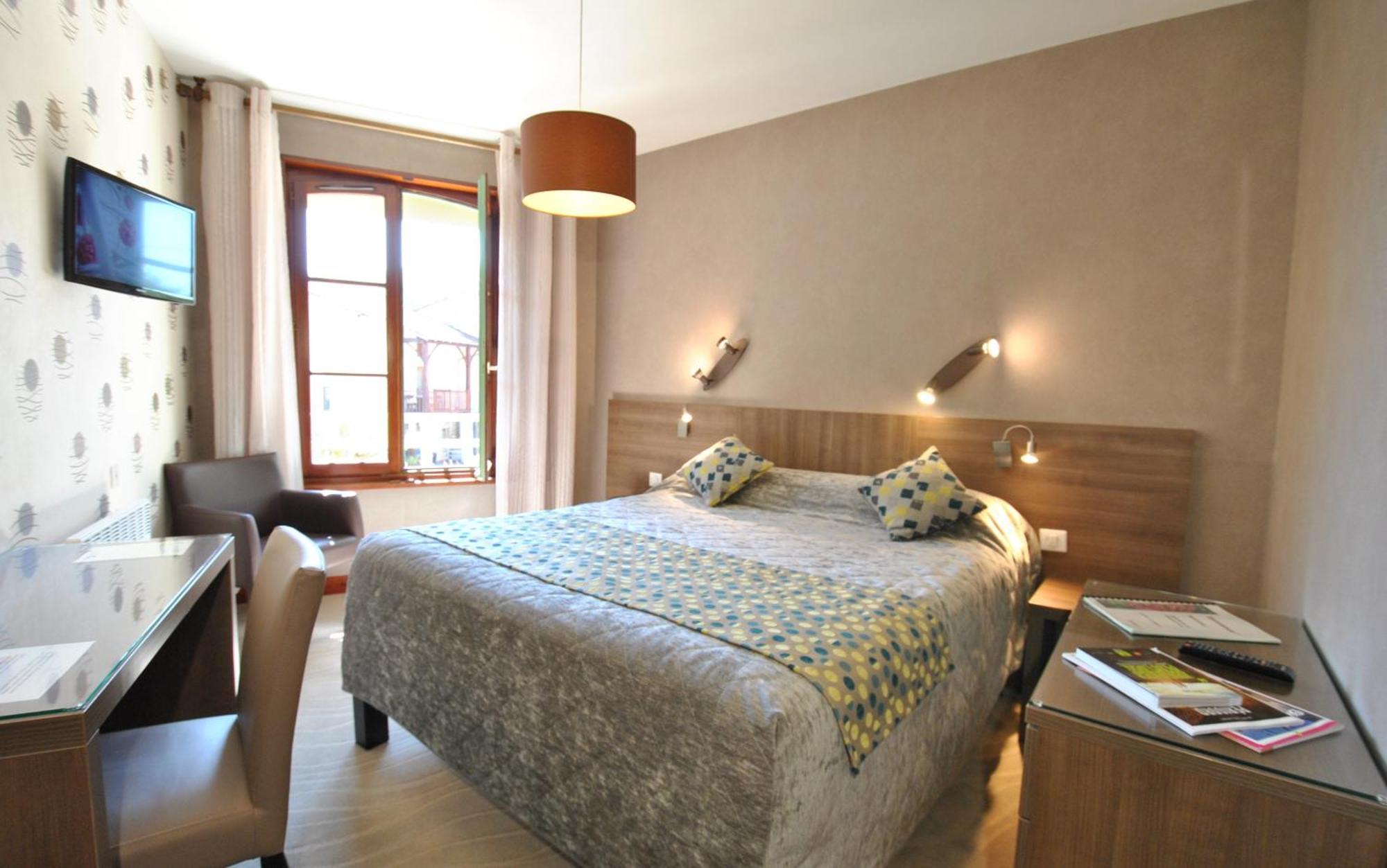 Logis Hostellerie Du Perigord Vert Brantôme Zewnętrze zdjęcie