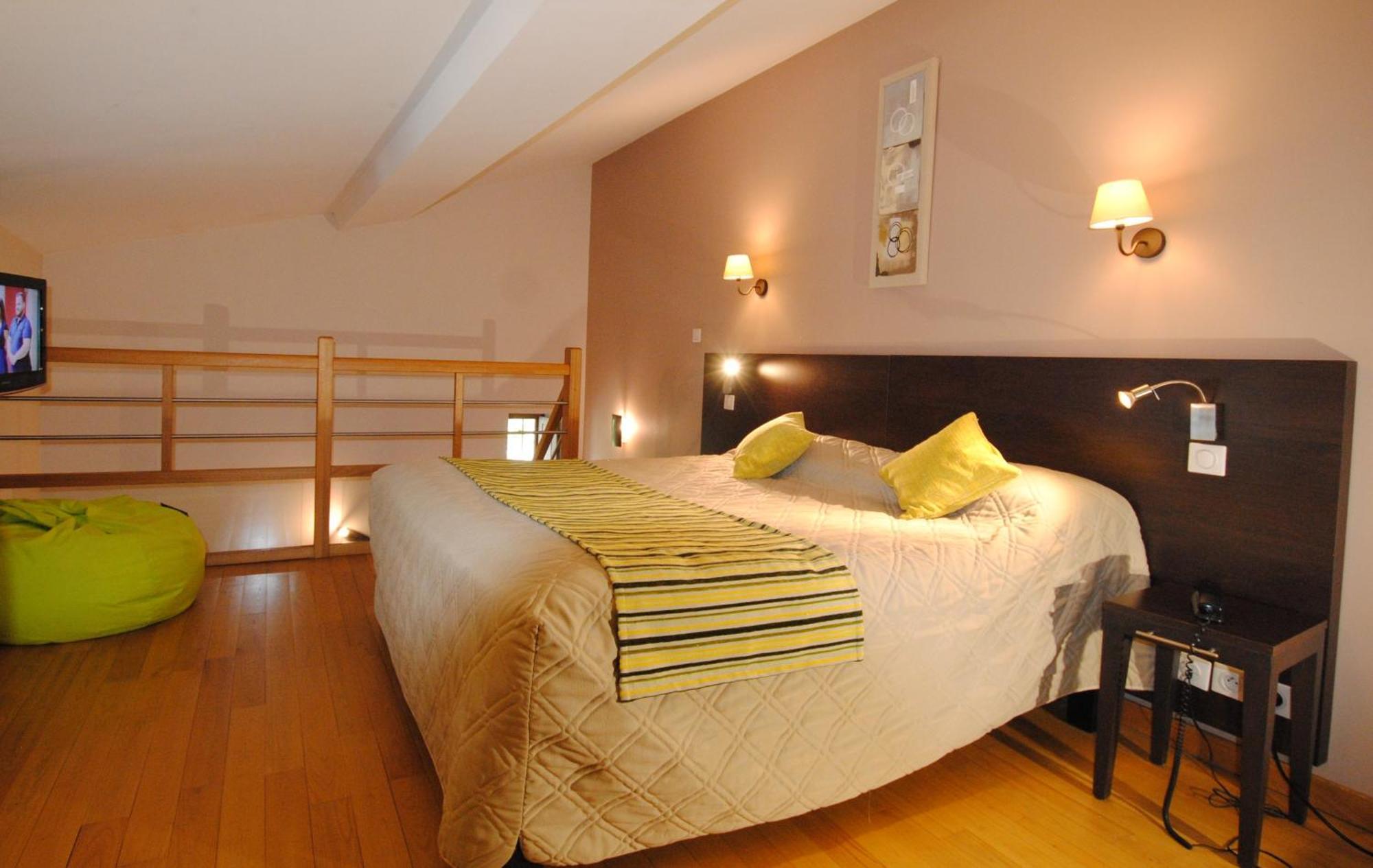 Logis Hostellerie Du Perigord Vert Brantôme Zewnętrze zdjęcie