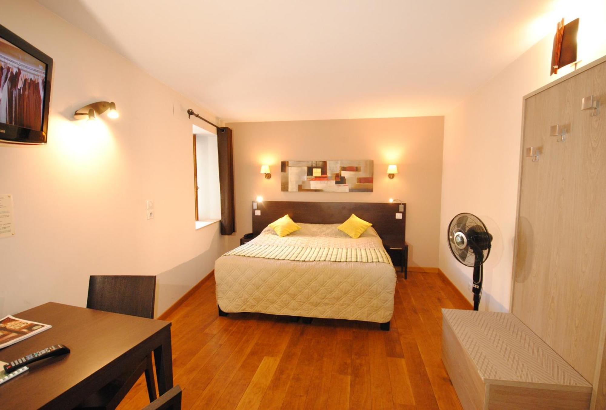 Logis Hostellerie Du Perigord Vert Brantôme Zewnętrze zdjęcie